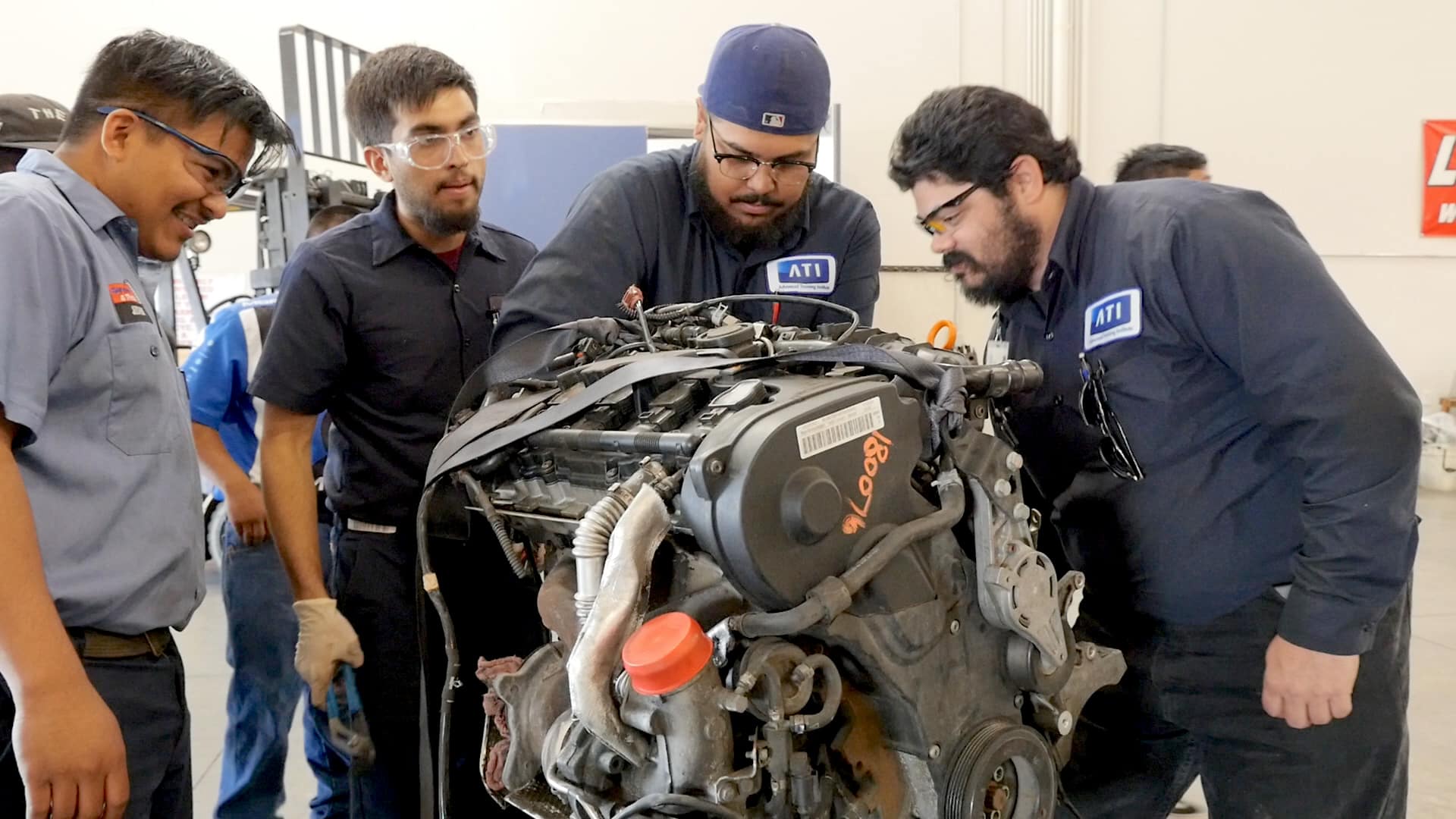 Continuing Education and Training Trends for Auto Technicians