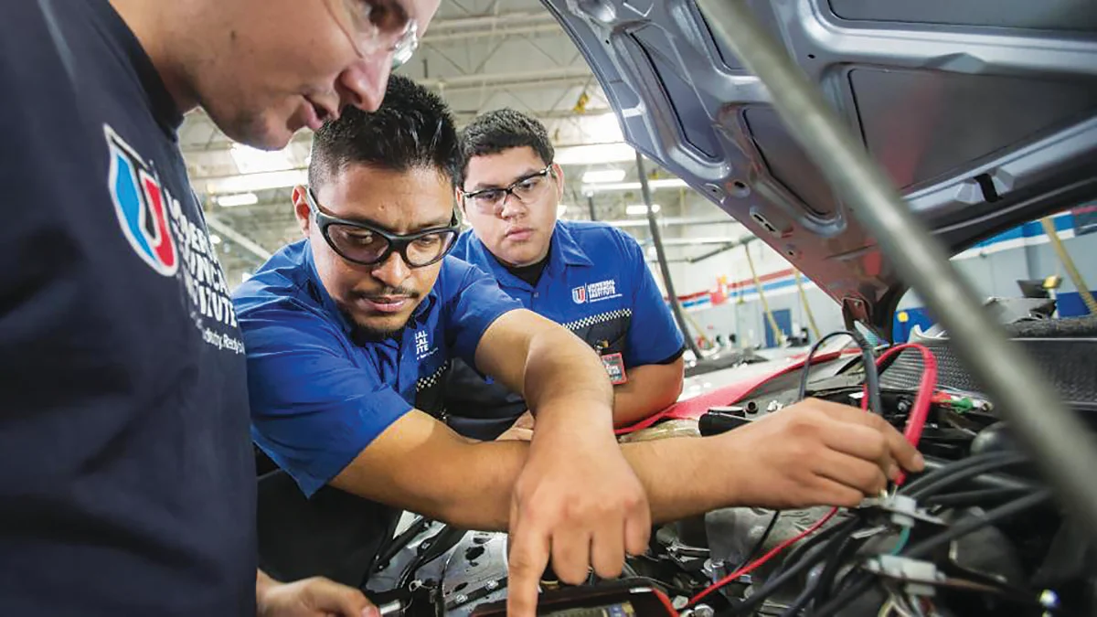 automotive technician training so important